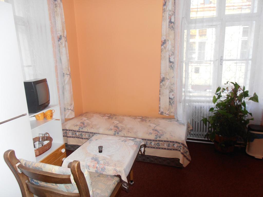 Penzion U Ceske Koruny Jicin Luaran gambar
